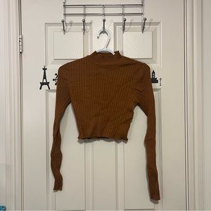 cropped mock neck sweater (s)